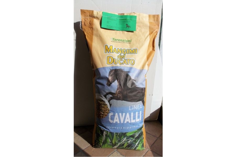 Sacco Mangimi del Ducato linea cavalli